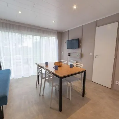 Holiday home Res Normandie Veules-les-roses, Terraced House For 4 Pers *