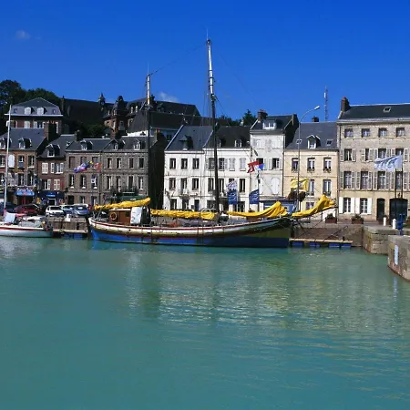 Holiday home Res Normandie Veules-les-roses, Terraced House For 4 Pers *